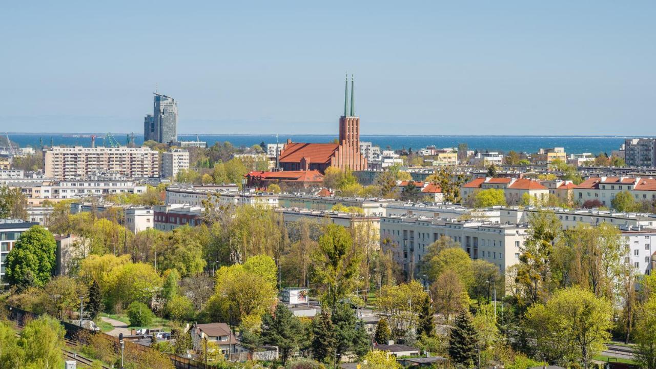Apartamenty Sun & Snow Modern Tower Гдыня Экстерьер фото